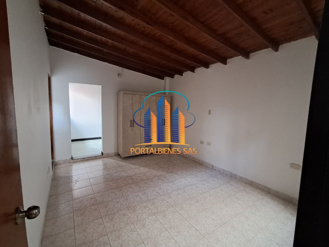 CASA LAURELES-- SAN CAYETANO - Imagen 5