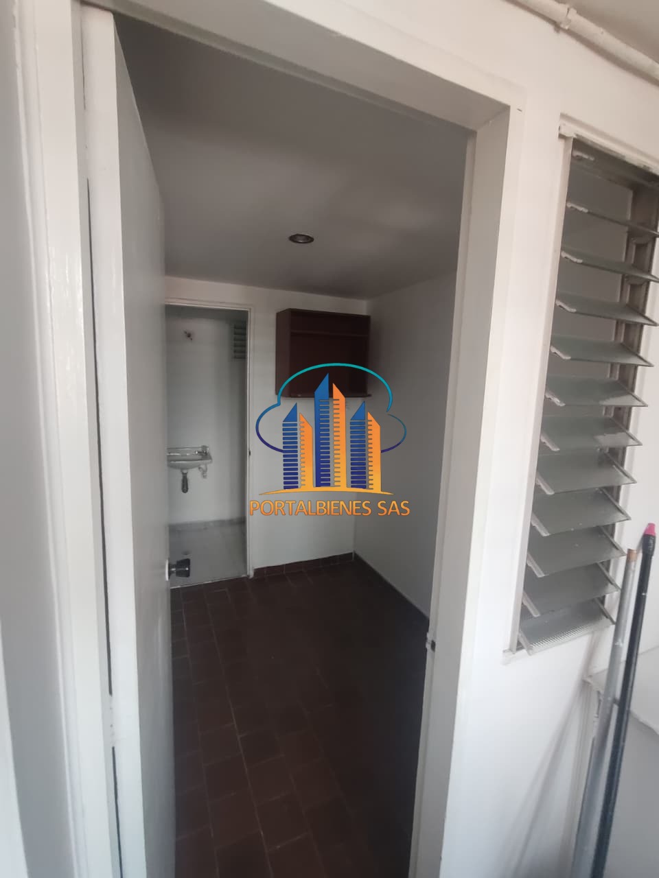 APARTAMENTO EN SURAMERICANA - Imagen 9