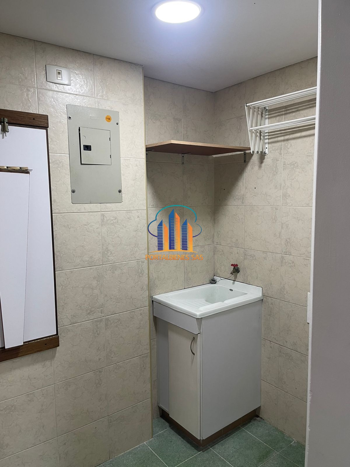 APARTAMENTO LAURELES - Imagen 16