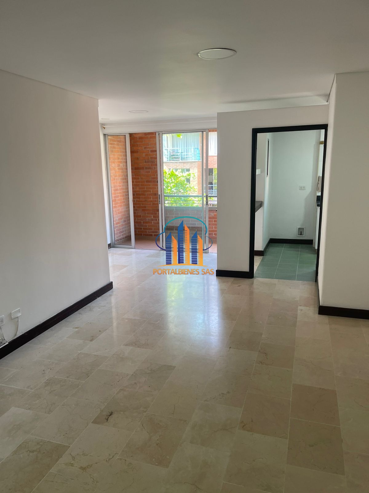 APARTAMENTO LAURELES - Imagen 9