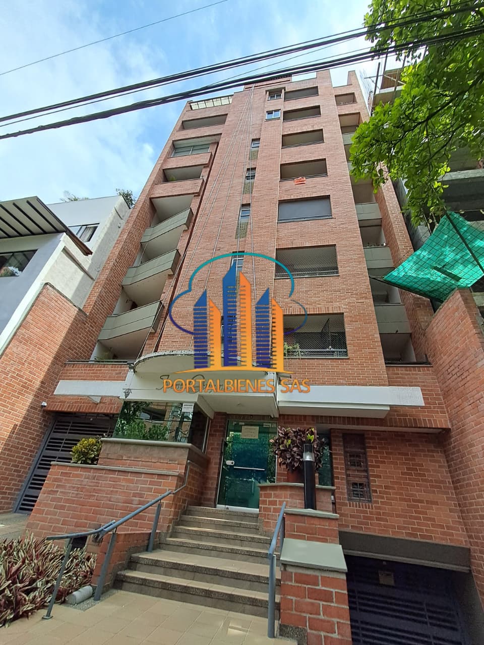 APARTAMENTO LAURELES