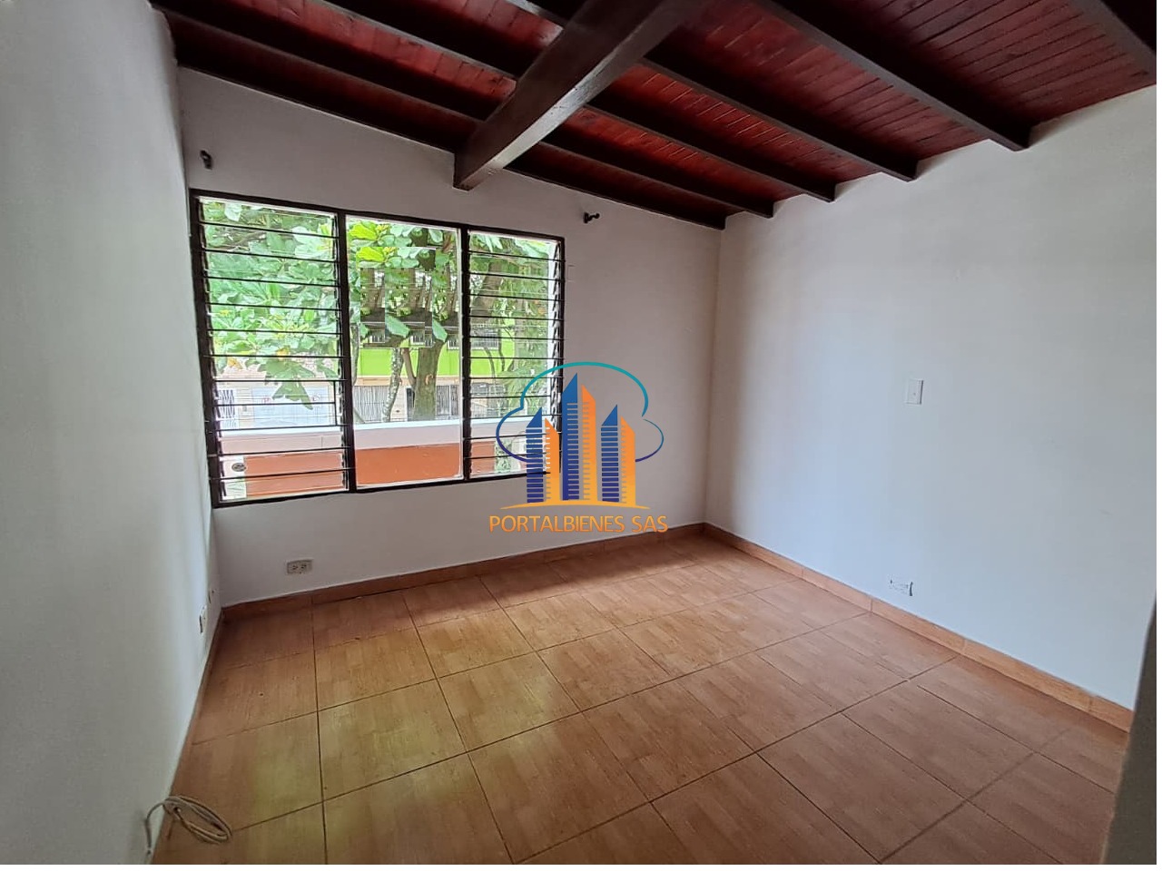 CASA LAURELES-- SAN CAYETANO - Imagen 14