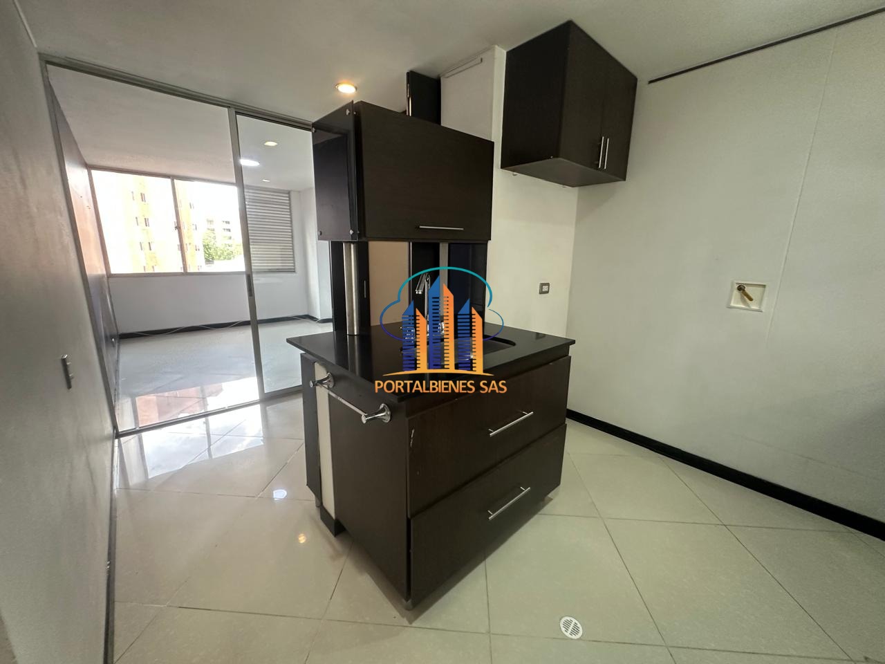 APARTAMENTO LAURELES - Imagen 11