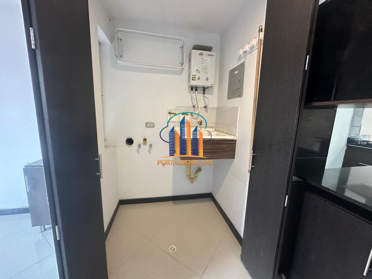 APARTAMENTO LAURELES - Imagen 2