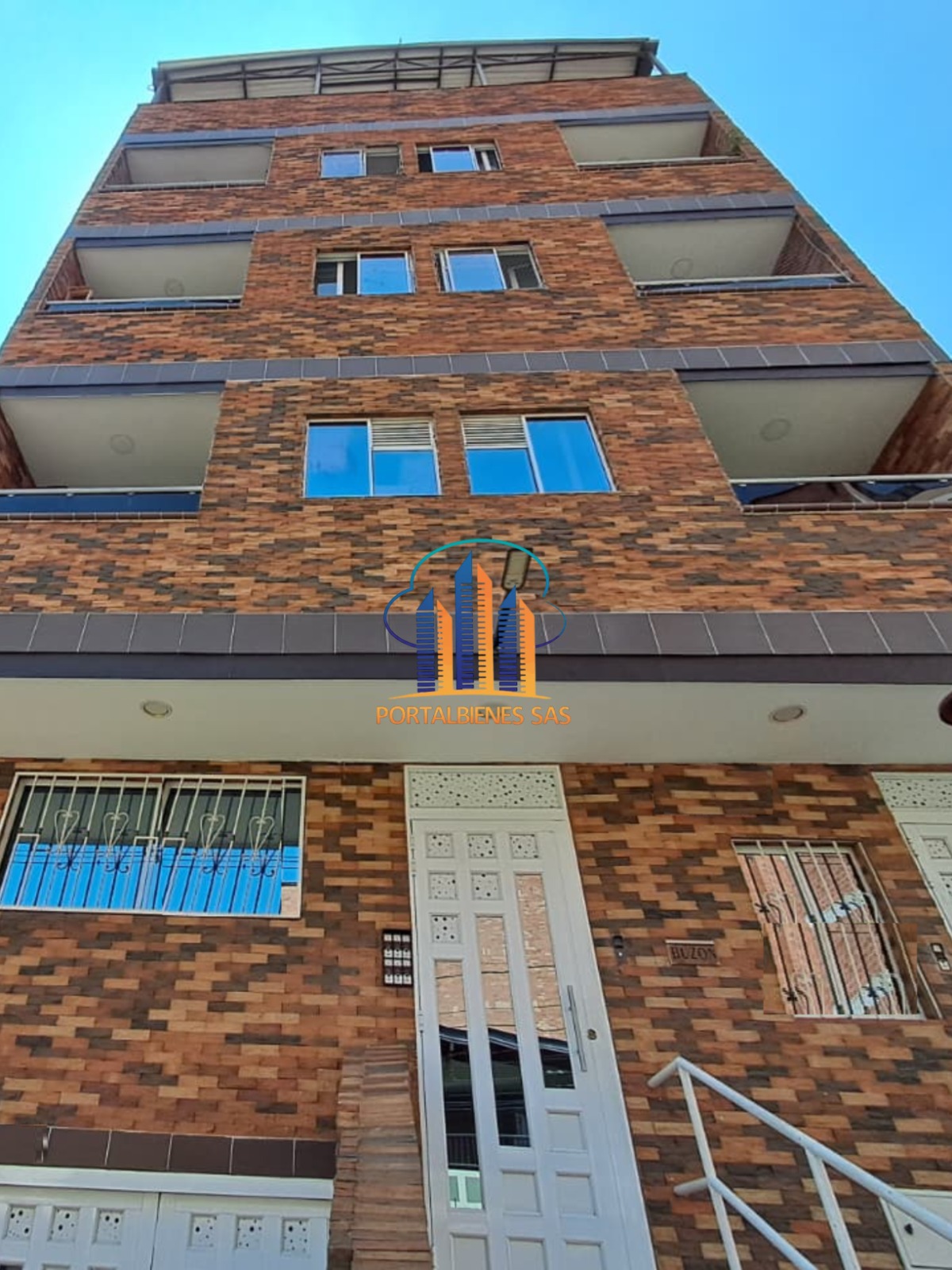 APARTAMENTO LAURELES