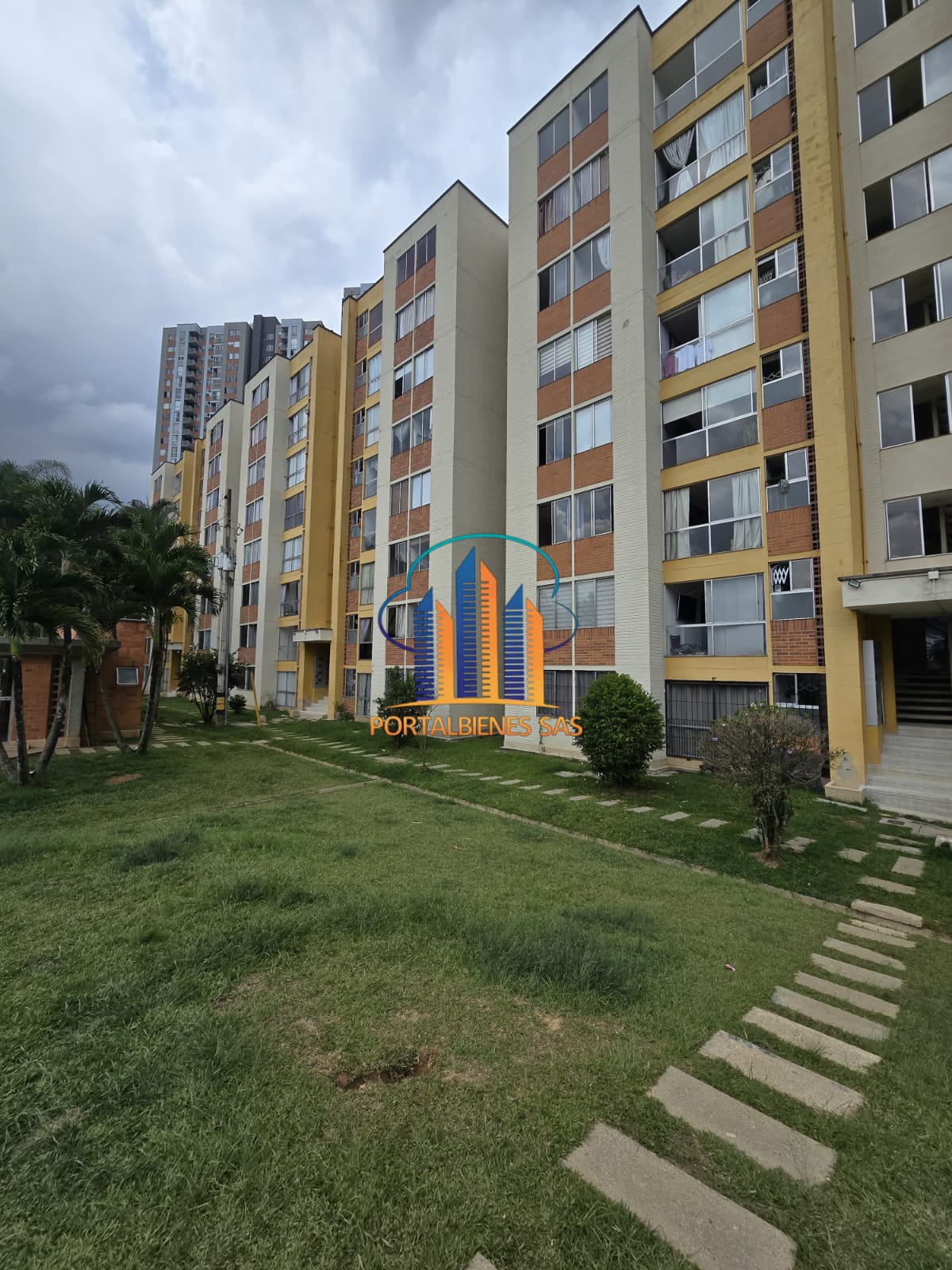 APARTAMENTO-- BELÉN RINCÓN