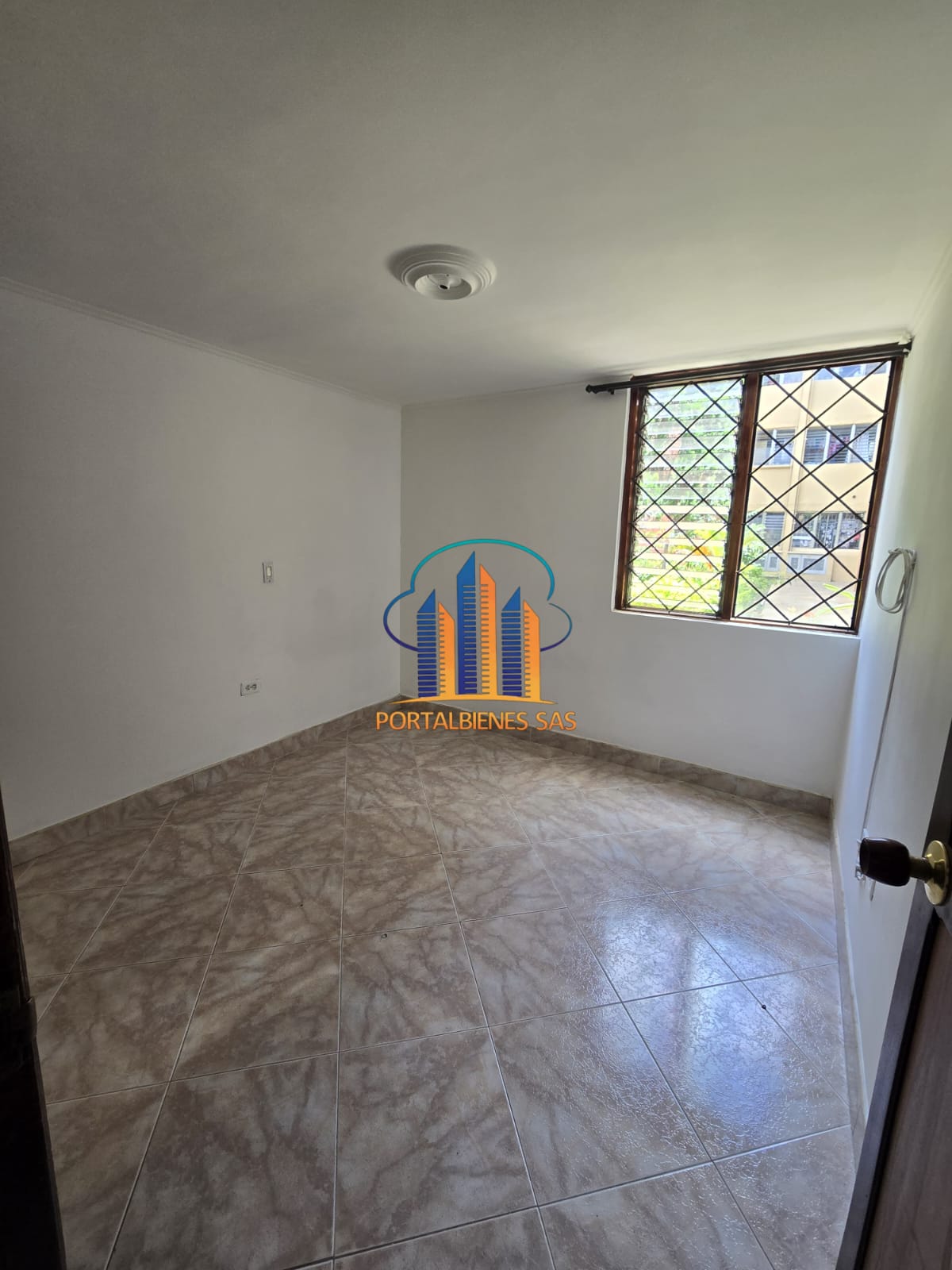 APARTAMENTO- PARQUE DE LA CHIMENEA - Imagen 12