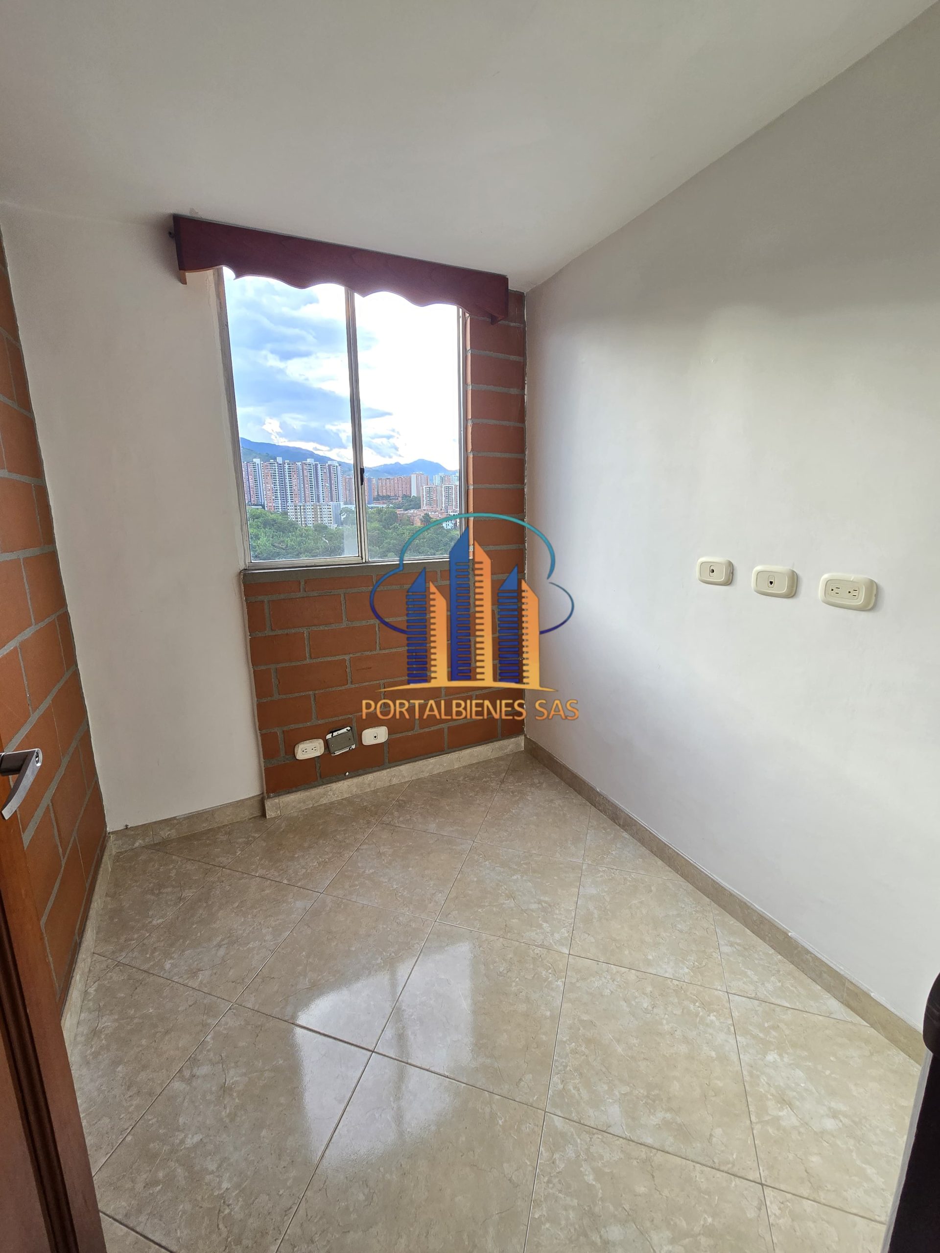 APARTAMENTO--BELÉN RINCÓN - Imagen 9