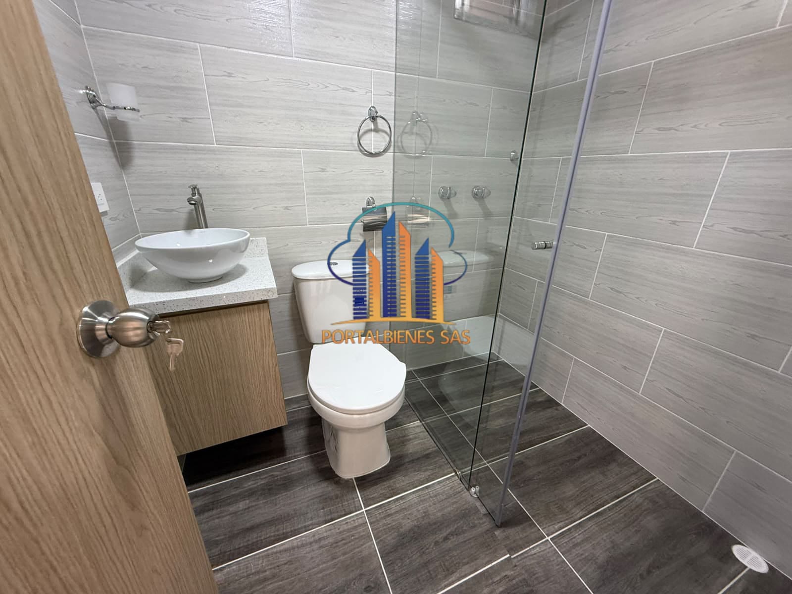 APARTAMENTO 2 PISO-- BELÉN SAN BERNARDO - Imagen 4